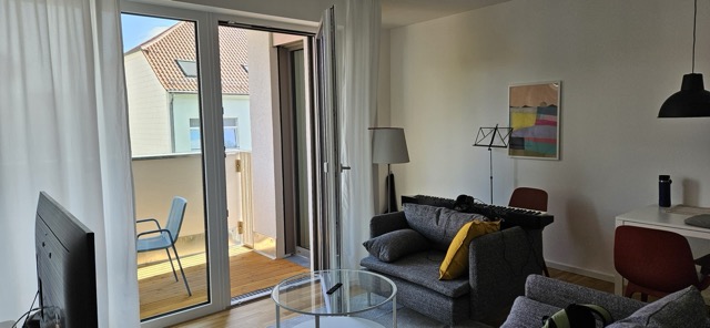 Move it on Out (Girl)